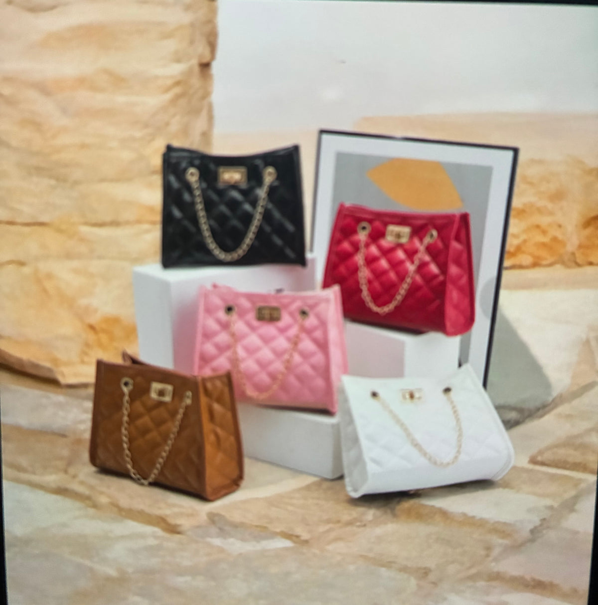 Leather feaux hand bag